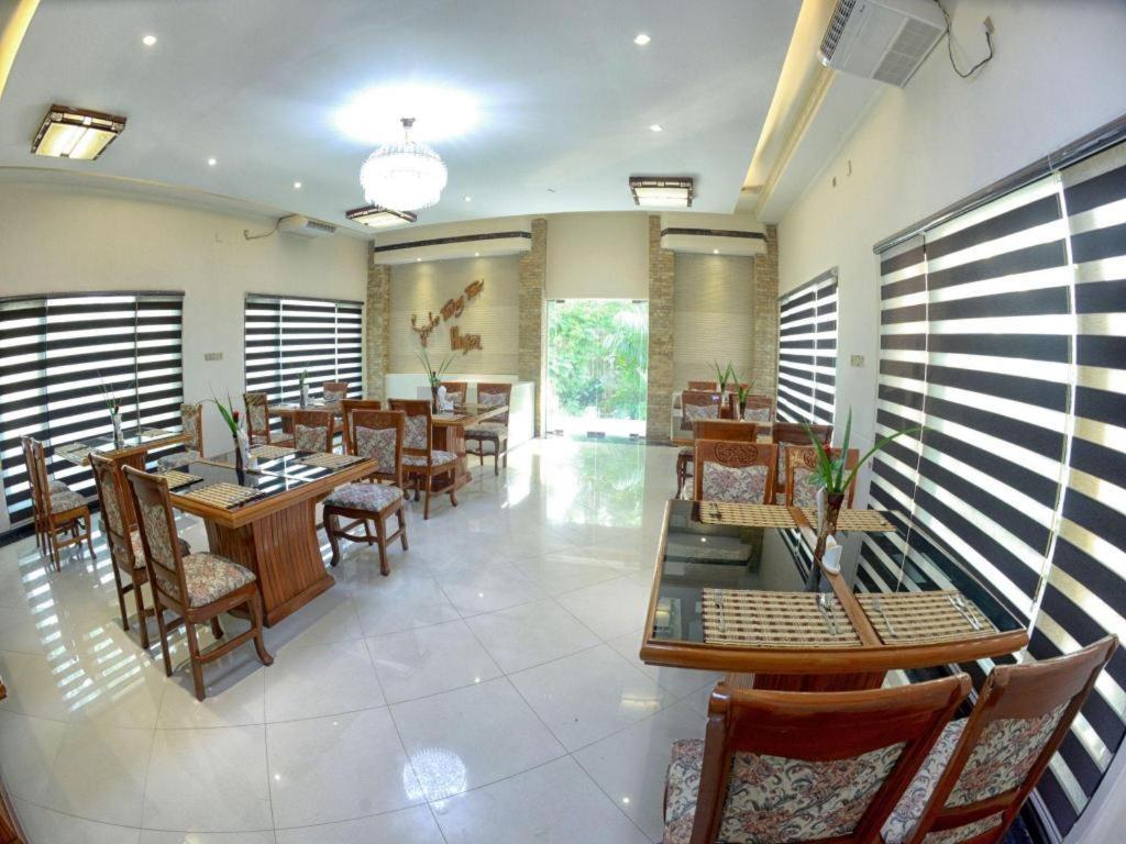 Shwe Taung Tan Hotel - Lake View Monywa Eksteriør billede